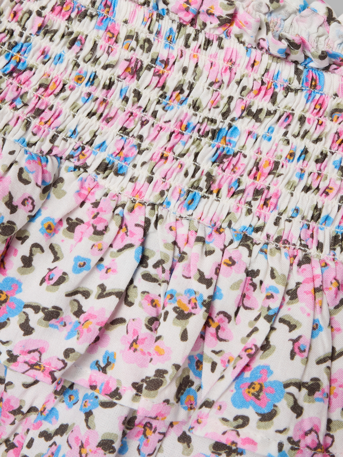 model_shot-front_full